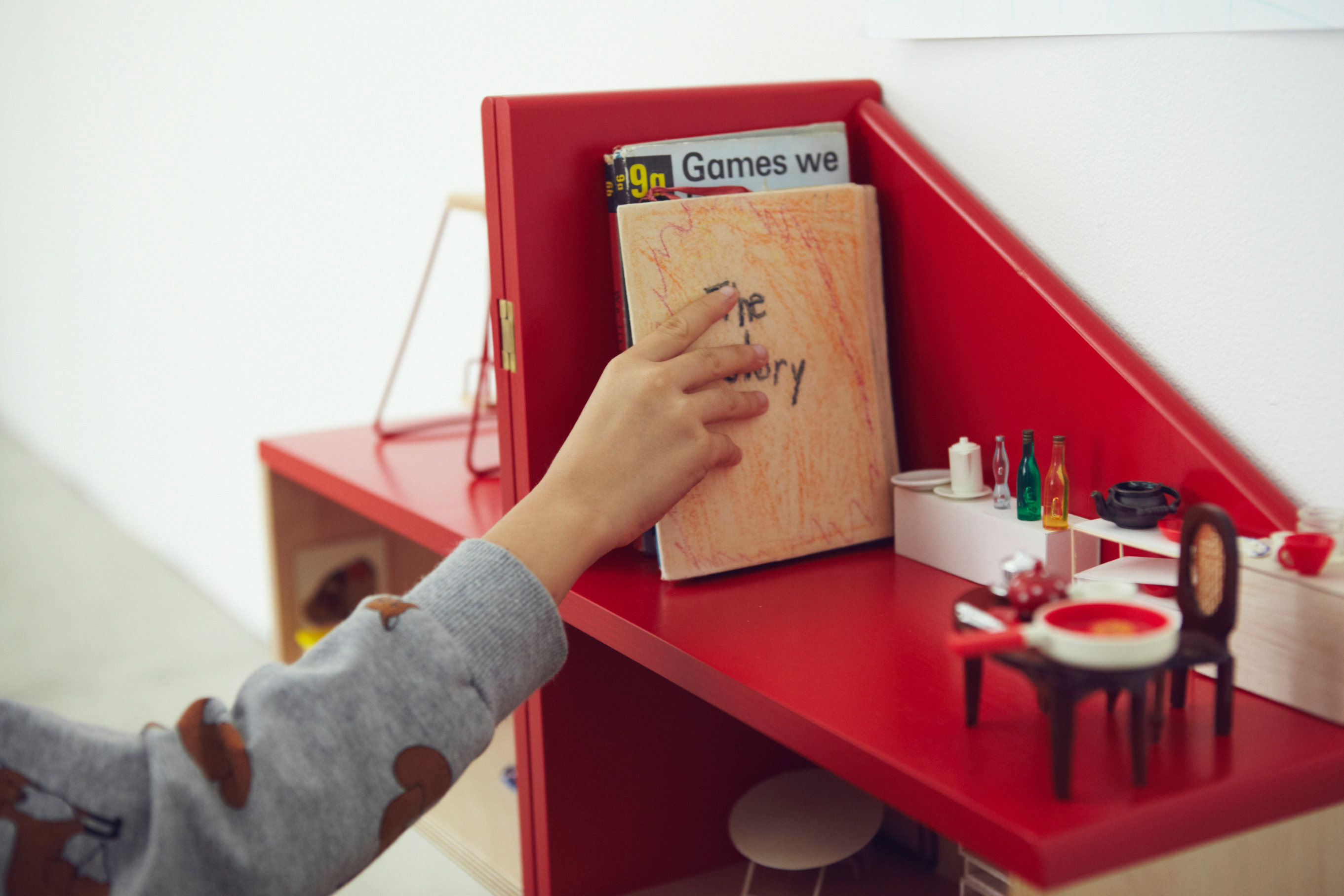 doll house chair   (ドールハウスチェア)
