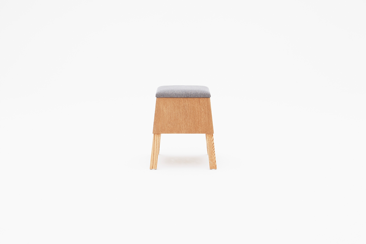 CHLOROS　LOWスツール　クロロス CHLOROS LOWスツール クロロス Crescent Low スツール – CHLOROS