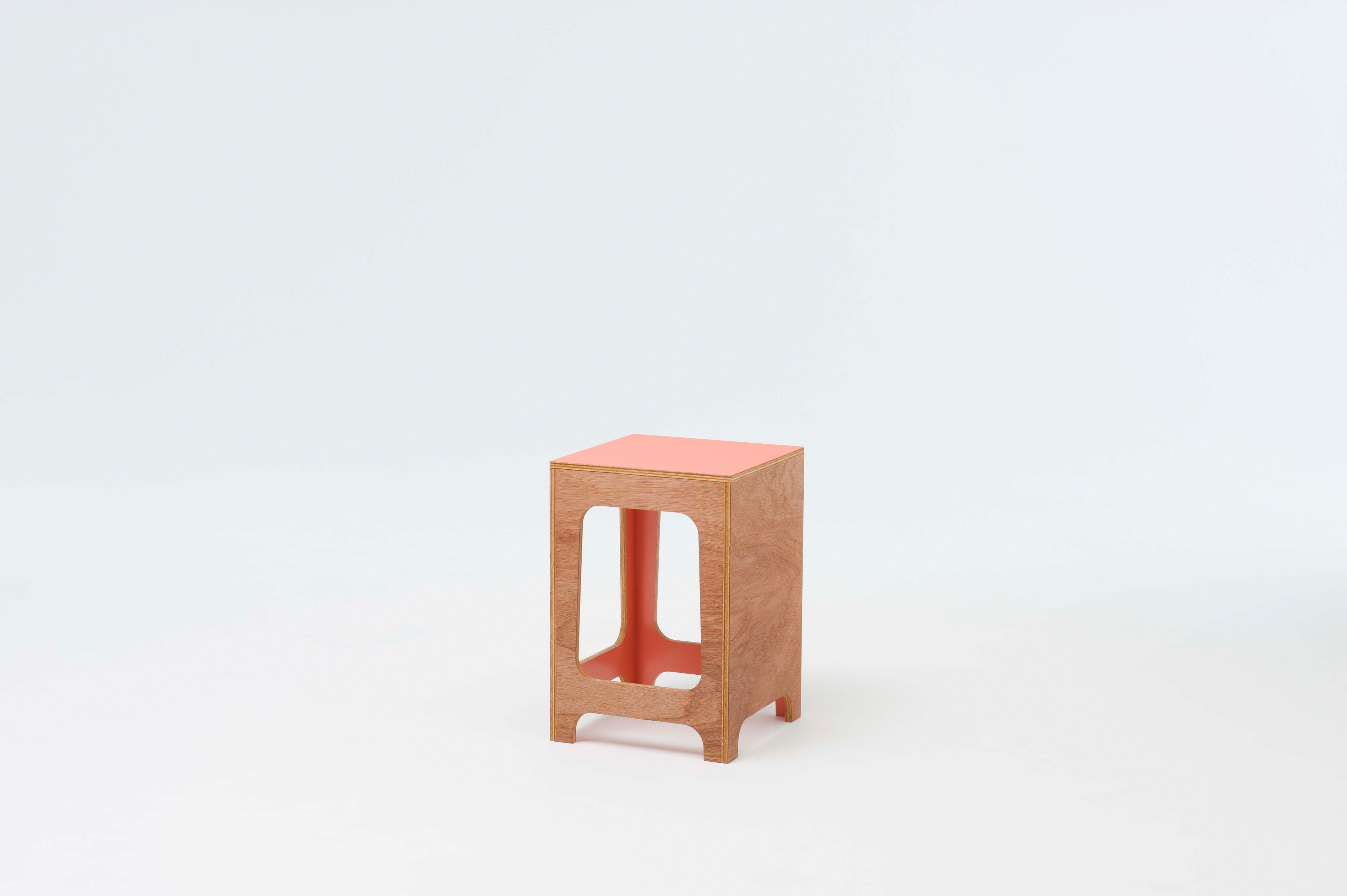 schola-stool   (スコラスツール)
