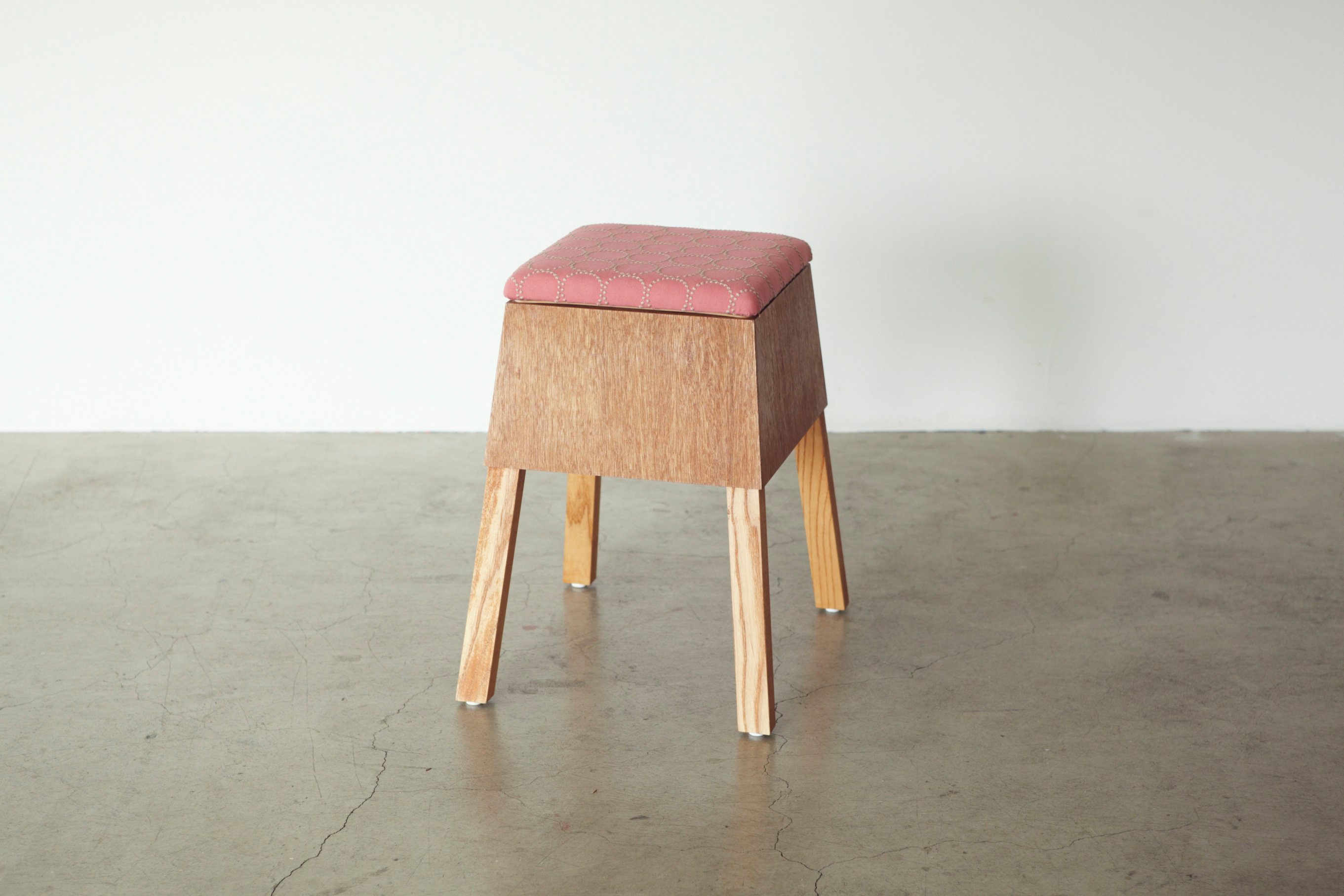 koloro-stool mina.ver   (コロロスツール ミナ.ver)