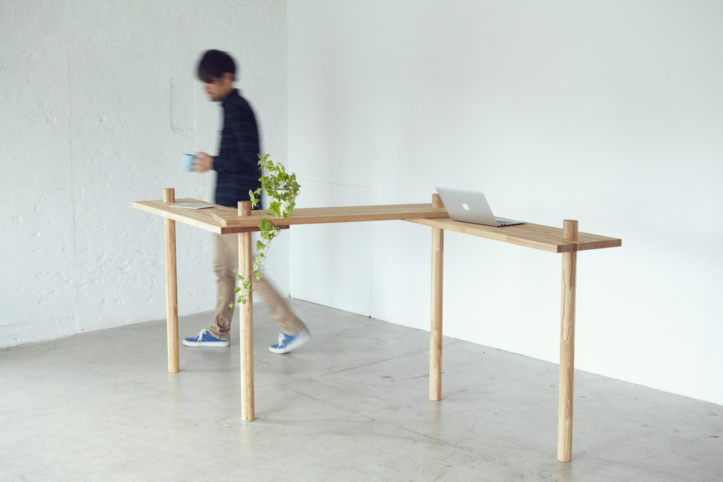 zigzag table   (ジグザグテーブル)